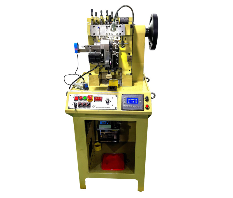 Automatic wrapping and weaving machine